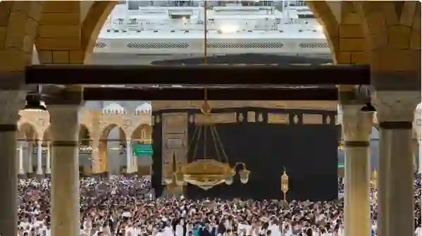 4 أخطاء تسبب رفض اصدار تأشيرة العمرة للمعتمرين القادمين من خارج المملكة 