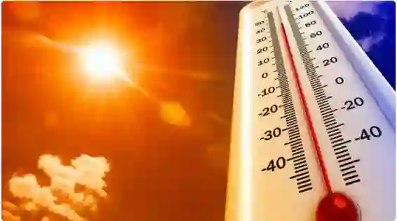 مدينة تعيش في درجات حرارة ملتهبة رغم أنها ما تزال في فصل الربيع 